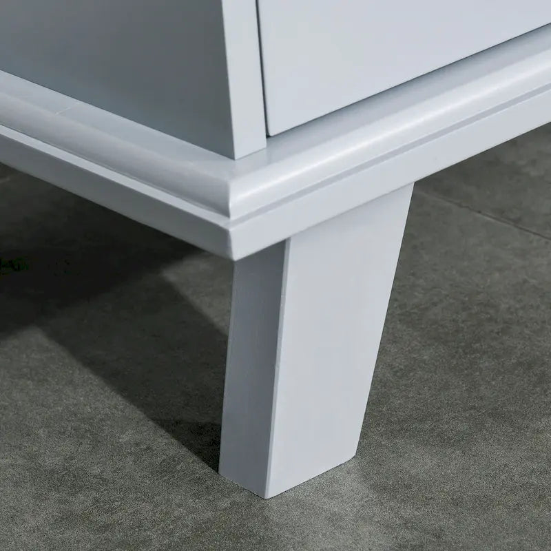 Bahut console de service et buffet avec portes à motifs ajourés et base surélevée, gris – 31 x 14,25 x 31