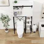 Meuble de rangement au-dessus des toilettes avec porte coulissante de style grange
